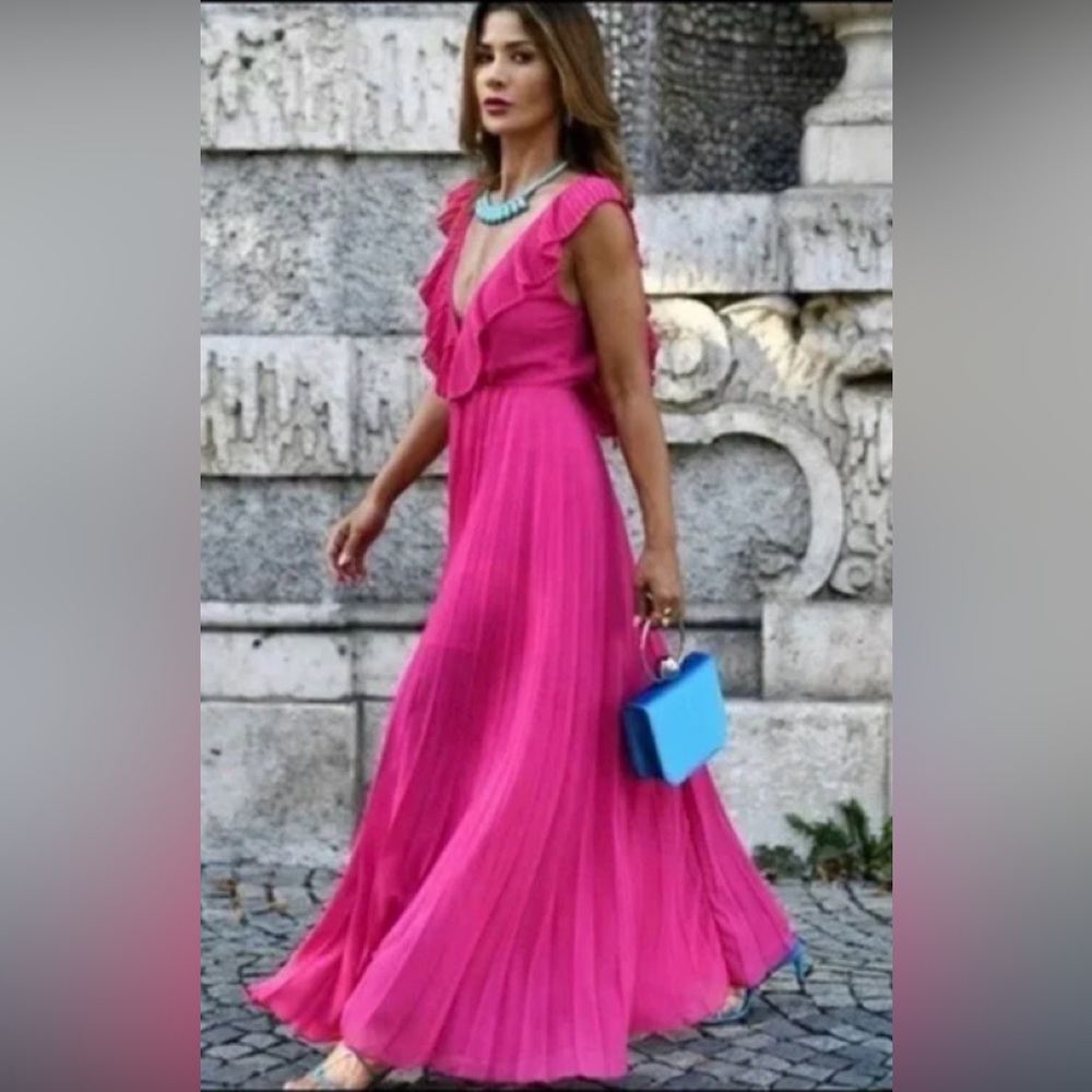 Zara pleated Fuchsia Ruffle V-Neck Maxi Dress medium